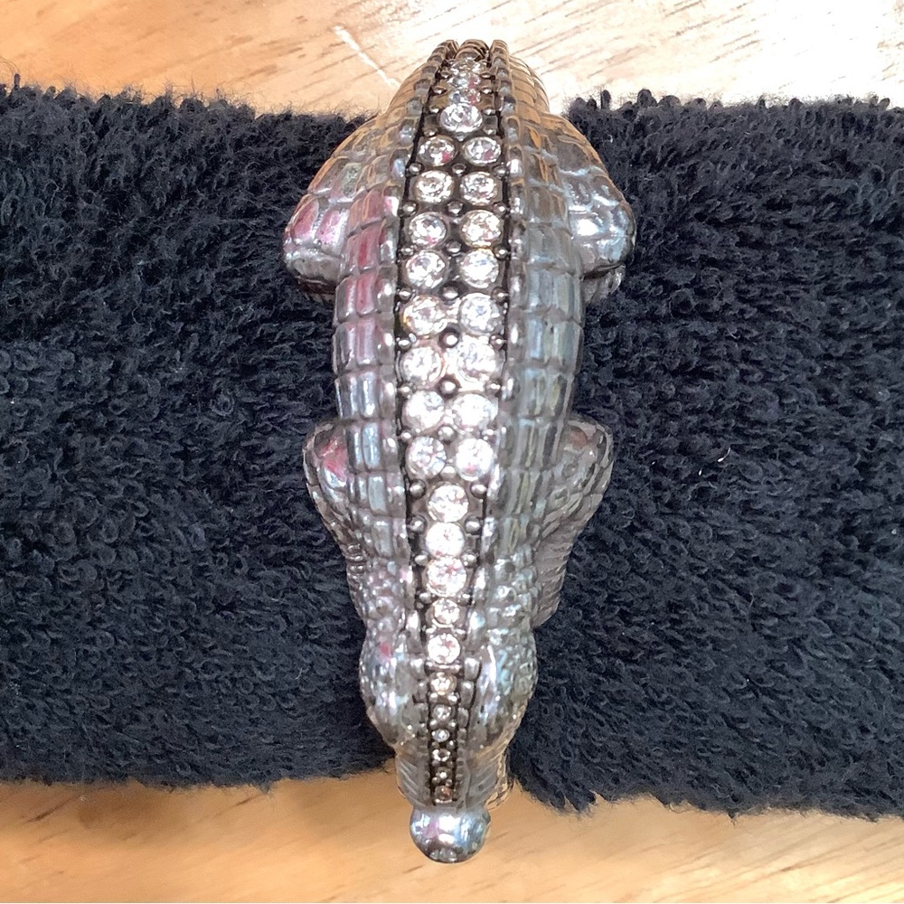 Brighton Later Gator Swarovski Crystal Silver Alligator Hinged Bangle Bracelet - Picture 5 of 16